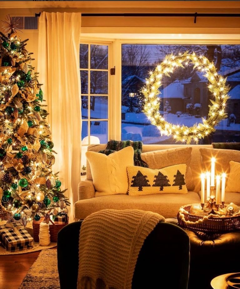 10 On-Trend Christmas Decorations For 2021