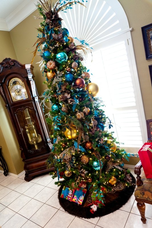 10 Peacock Christmas Tree Themes Youll Love