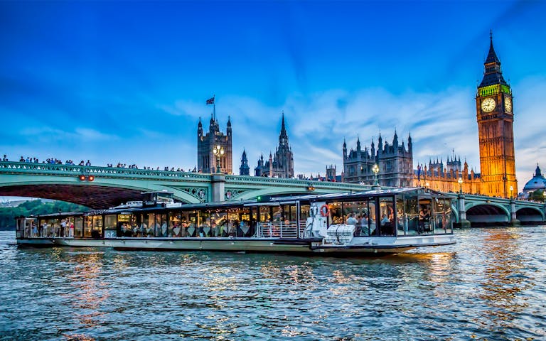 London Christmas Day Cruise