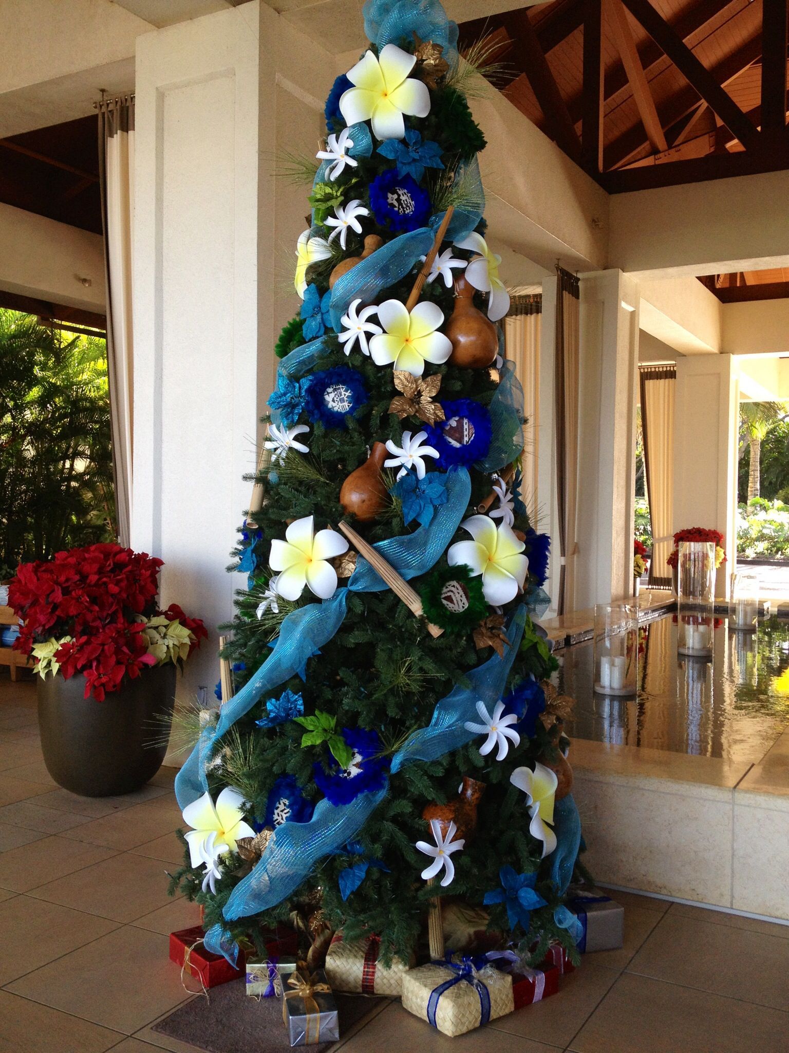 Hawaiian Christmas Tree Ideas