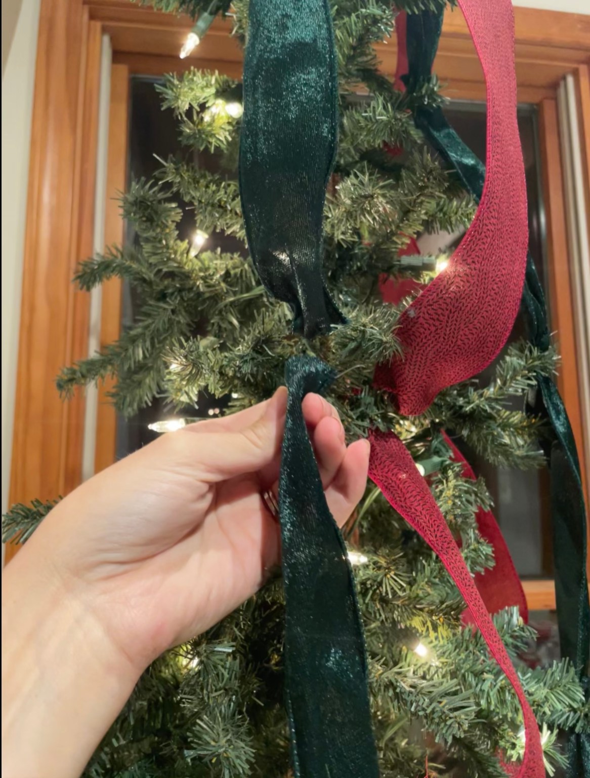 Christmas Tree Ribbon Tutorial