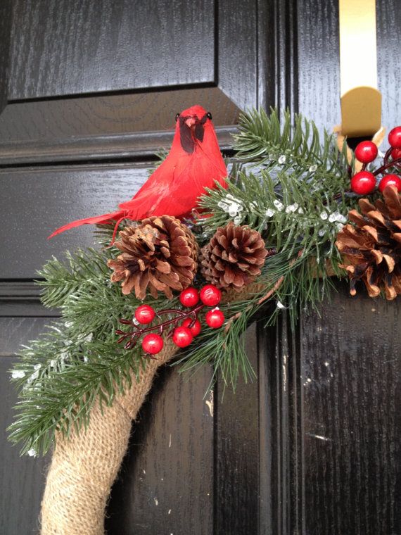 Red Bird Christmas Decoration Ideas