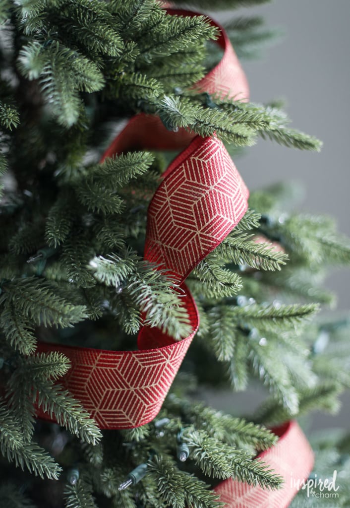 5 Ways To Use Christmas Tree Ribbon Ties