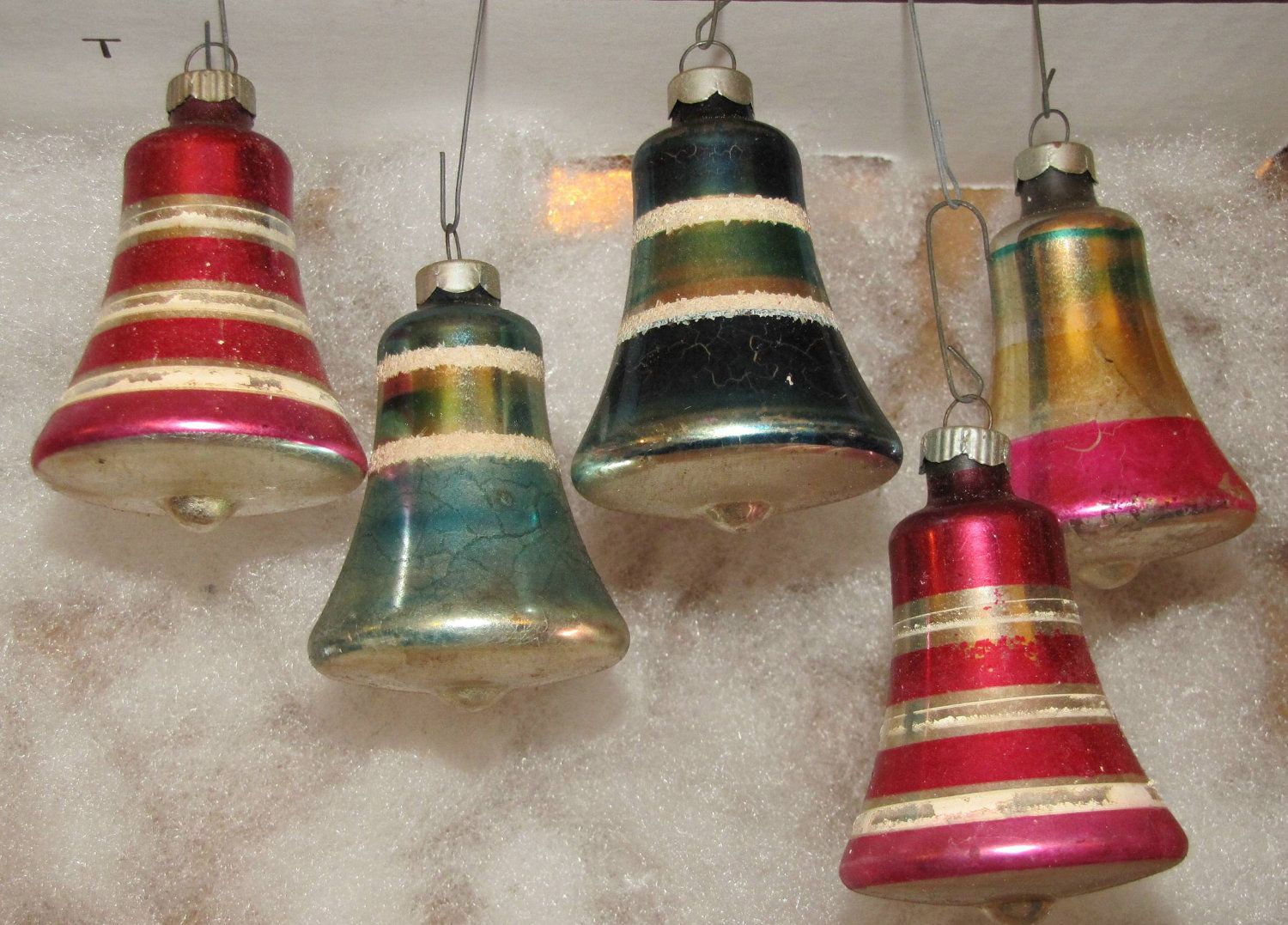 7 Ideas For Glass Bell Christmas Tree Decorations