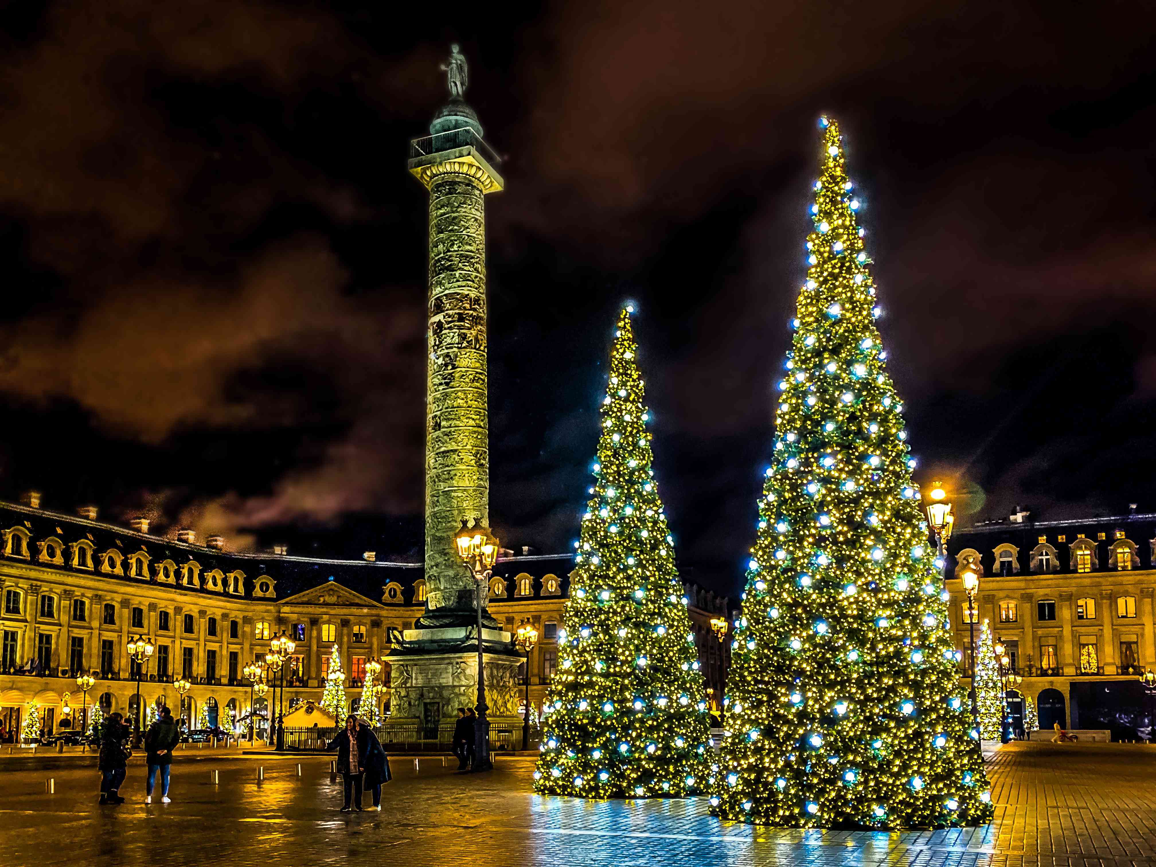 Christmas Tree in Paris