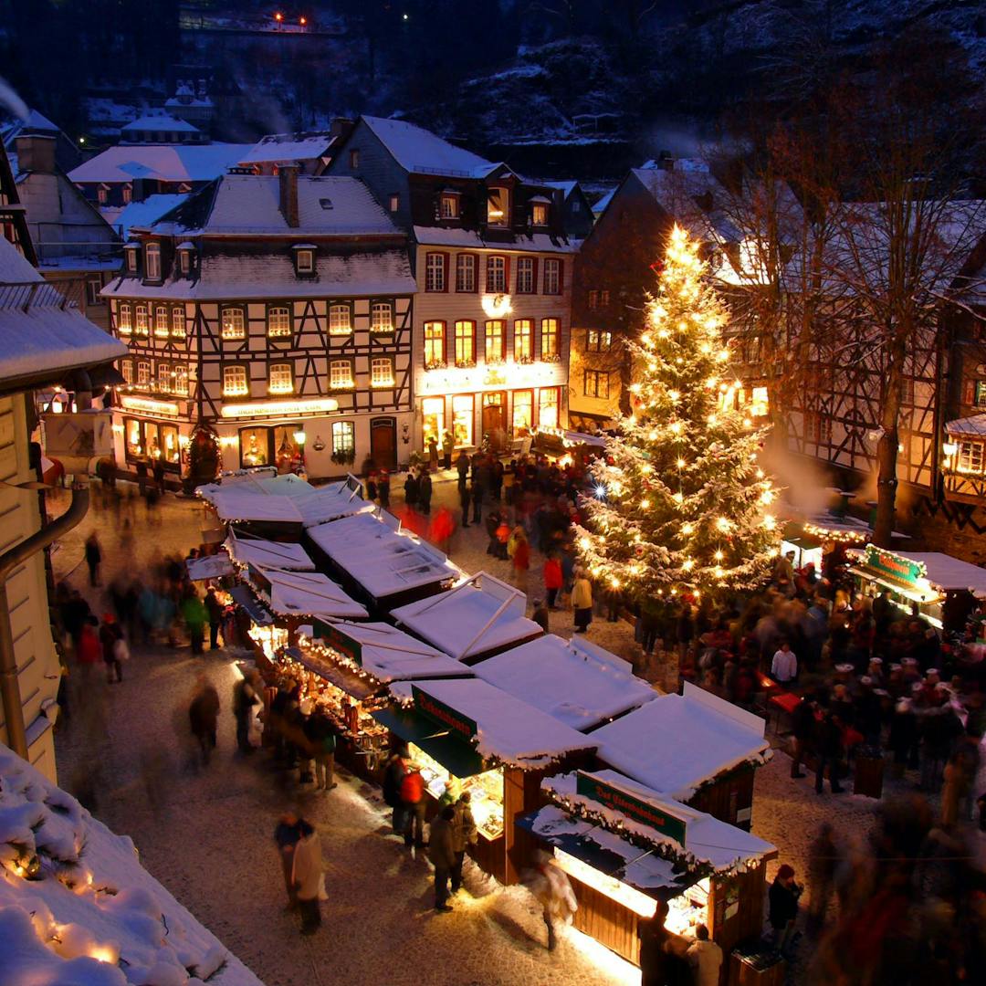 Christmas markets LEGER Holidays