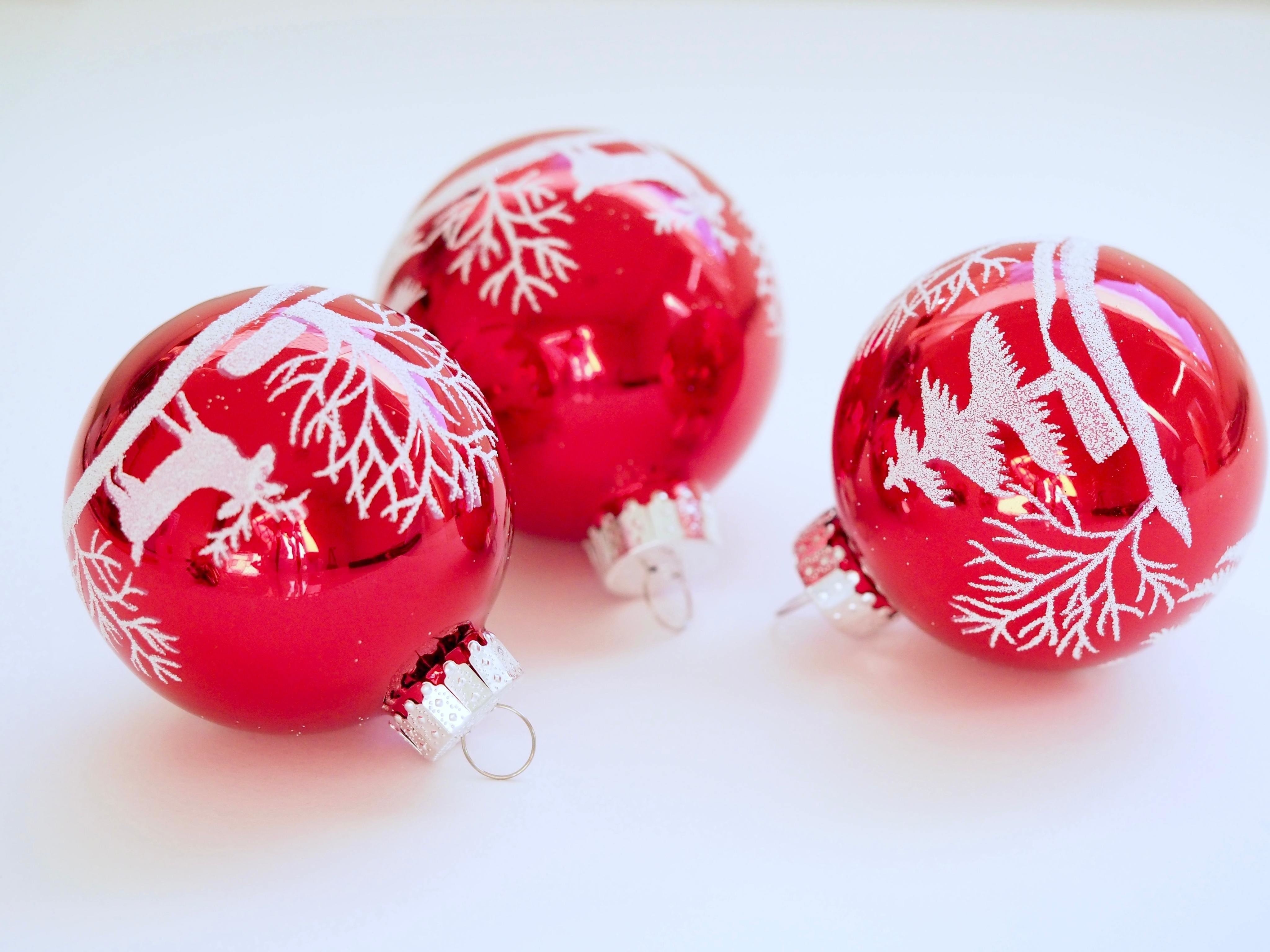 Christmas Tree Ornaments and Baubles