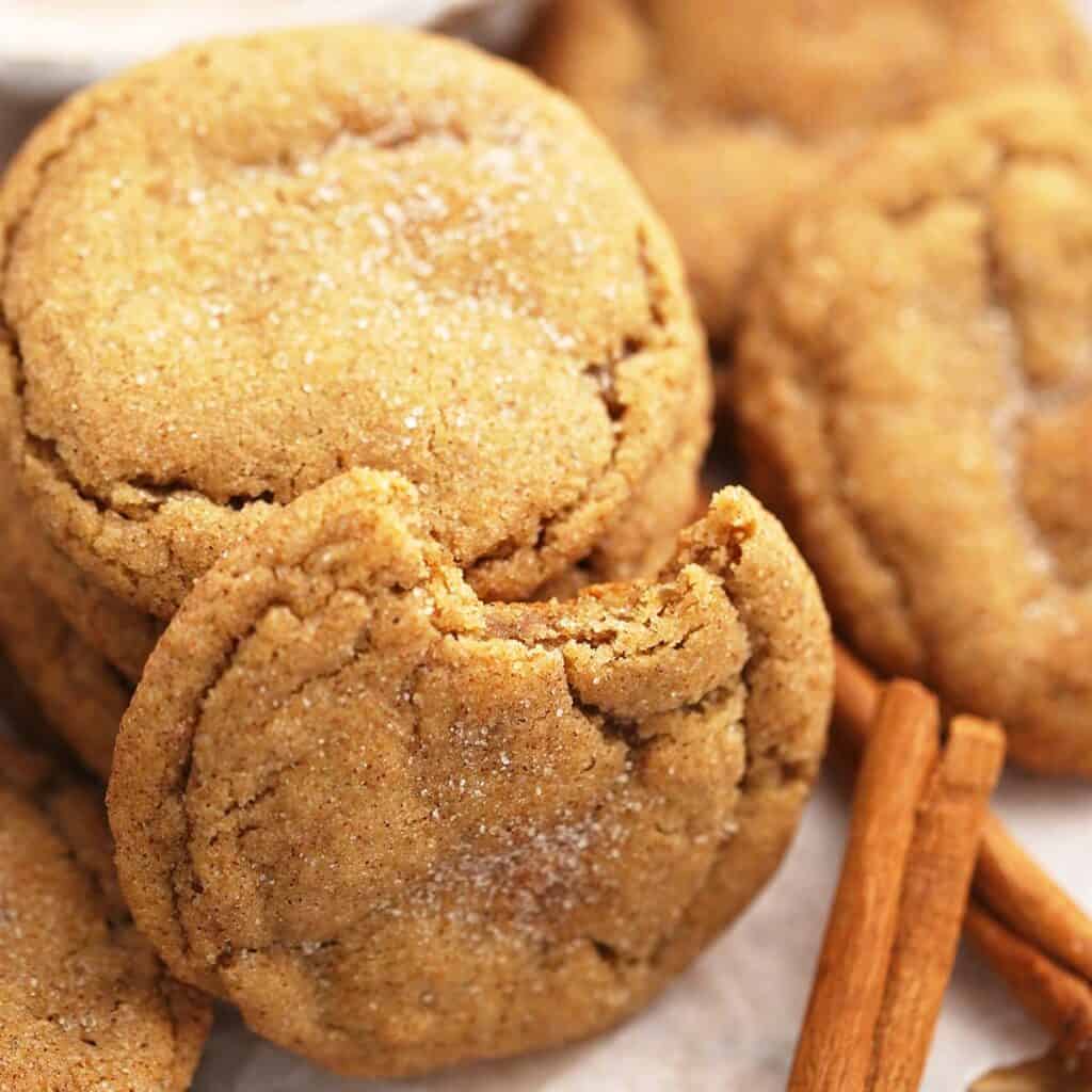 Cinnamon Apple Jam Cookies