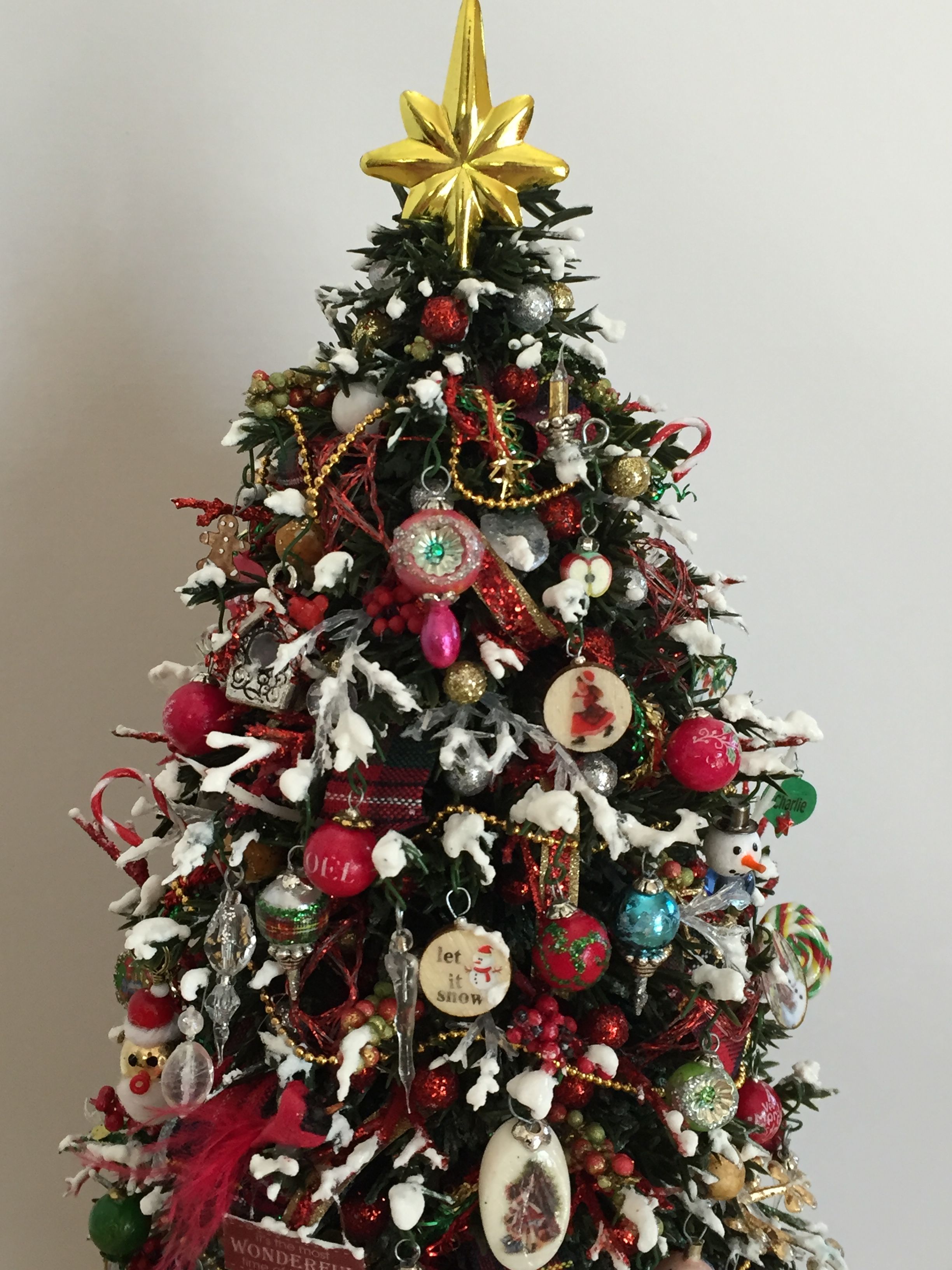 Dollhouse Christmas Tree