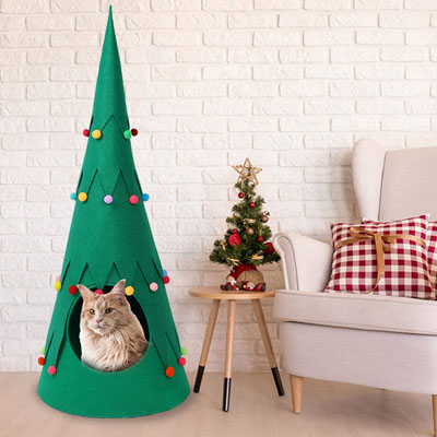 Feline Fun Christmas Tree Cat Tunnel