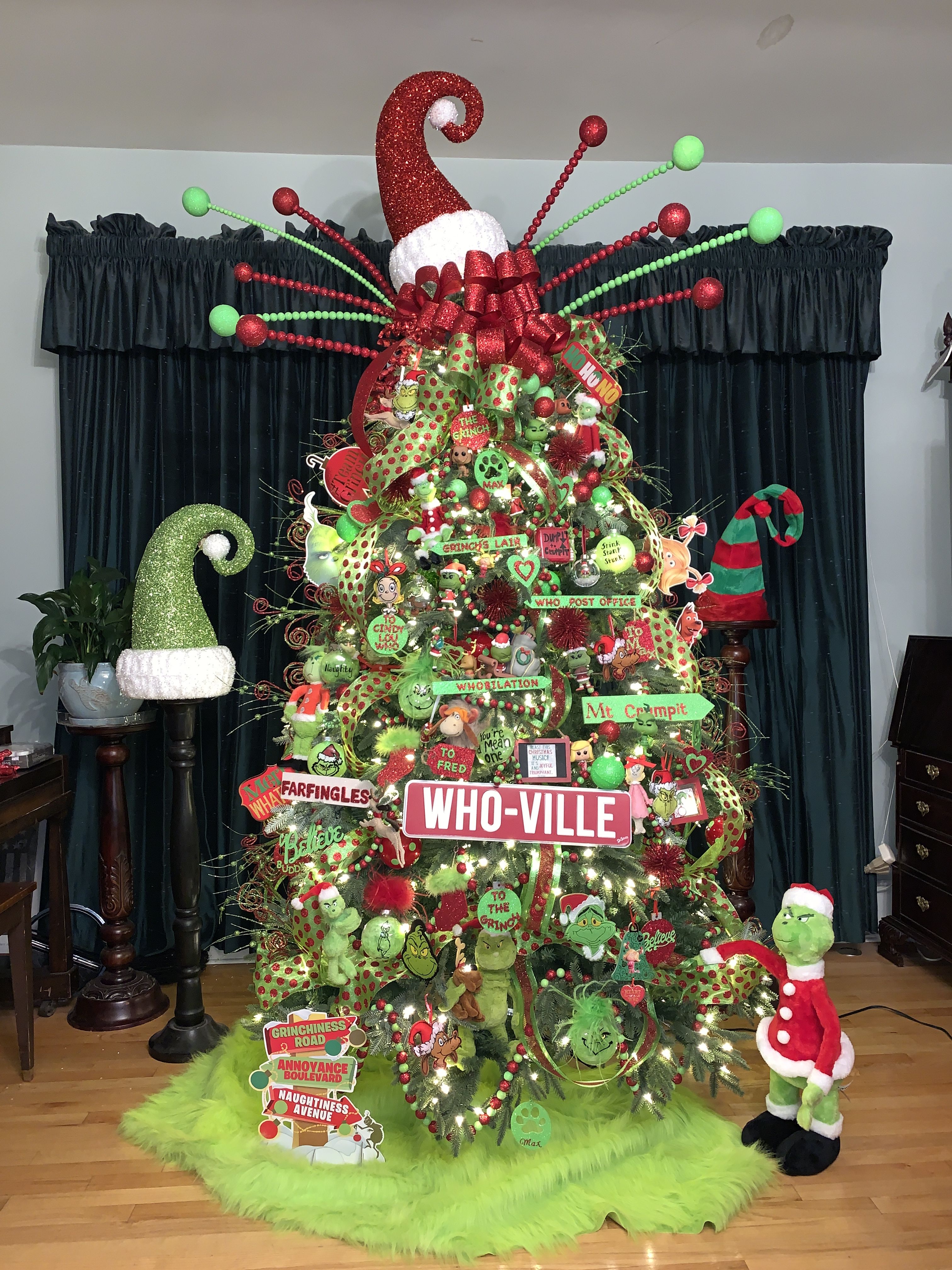 Grinch Christmas Tree