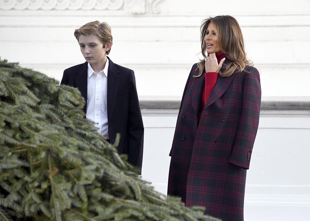 Melania Trump Christmas Tree Family