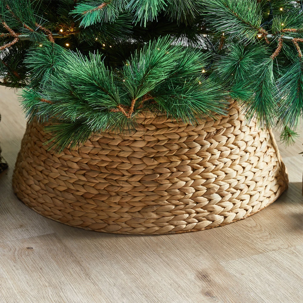 Natural Fiber Christmas Tree Skirt