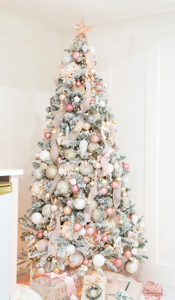 Purple and Pink Christmas Tree Ribbon Ideas