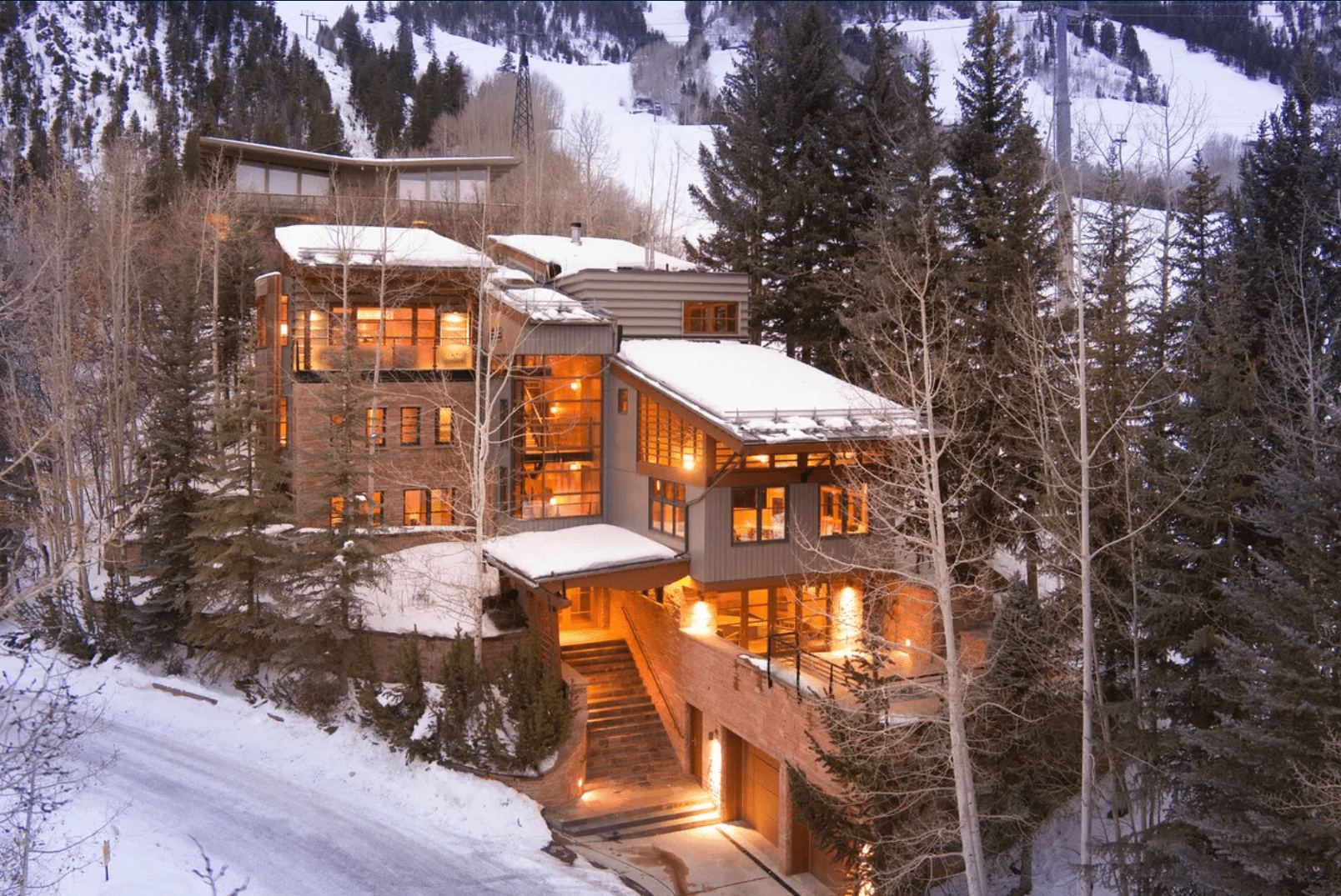 Ski-In/Ski-Out Chalet Colorado