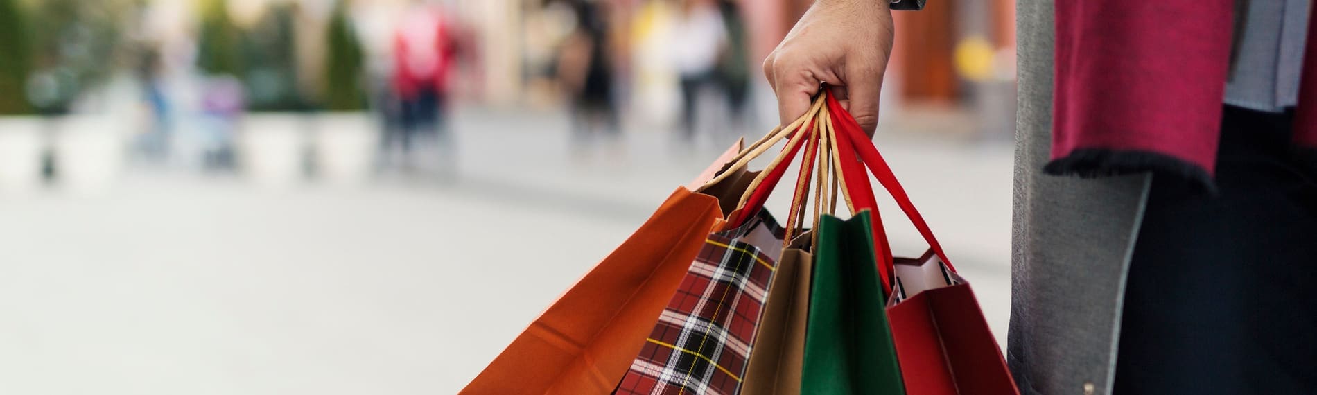 Uk Christmas Shopping Trends: What To Expect This Year