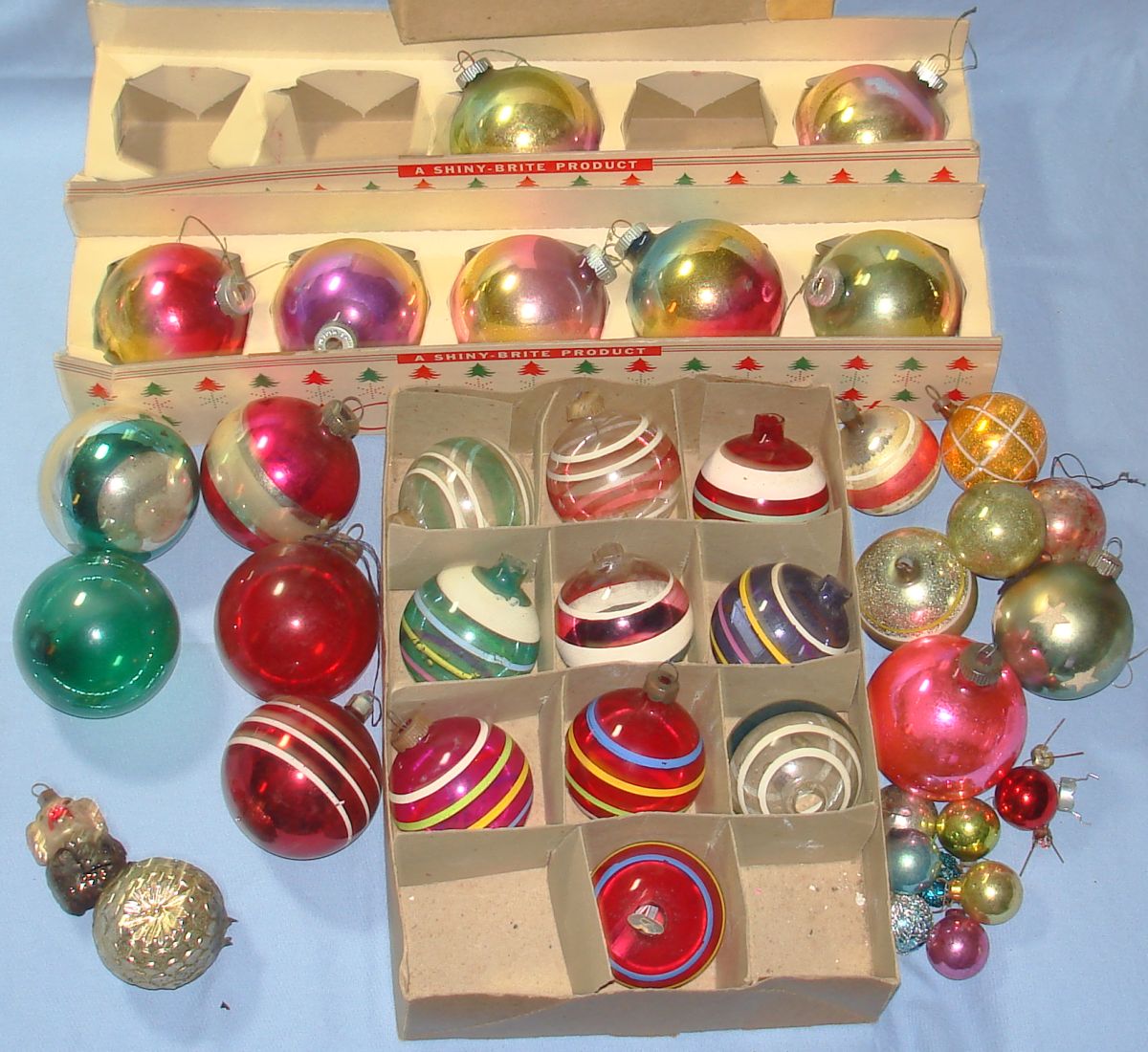 Vintage-inspired Christmas ornaments