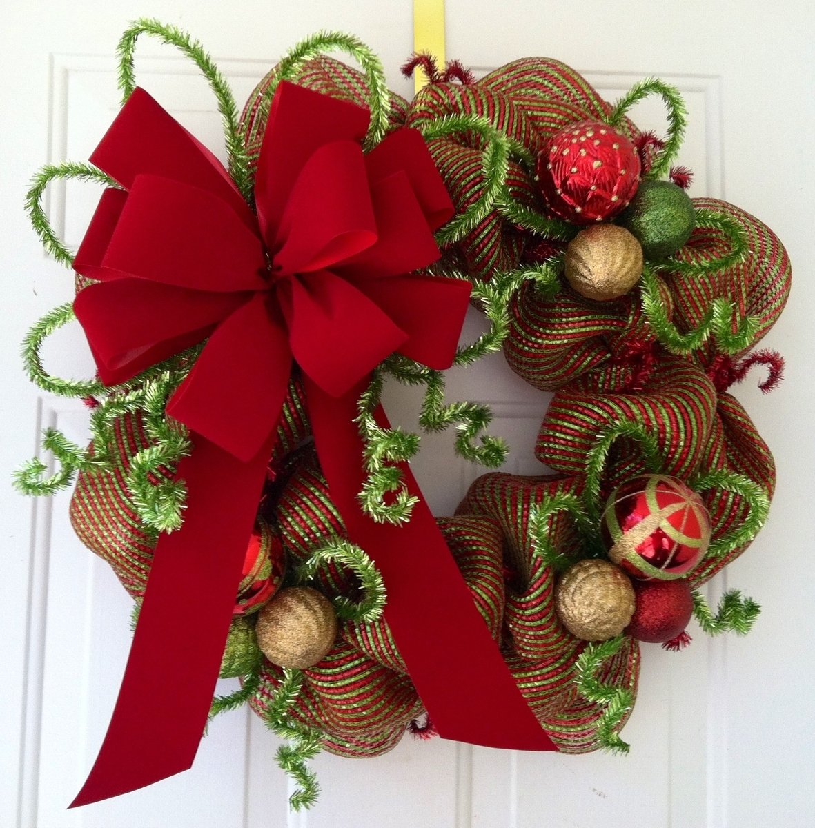 Wreath decoration ideas