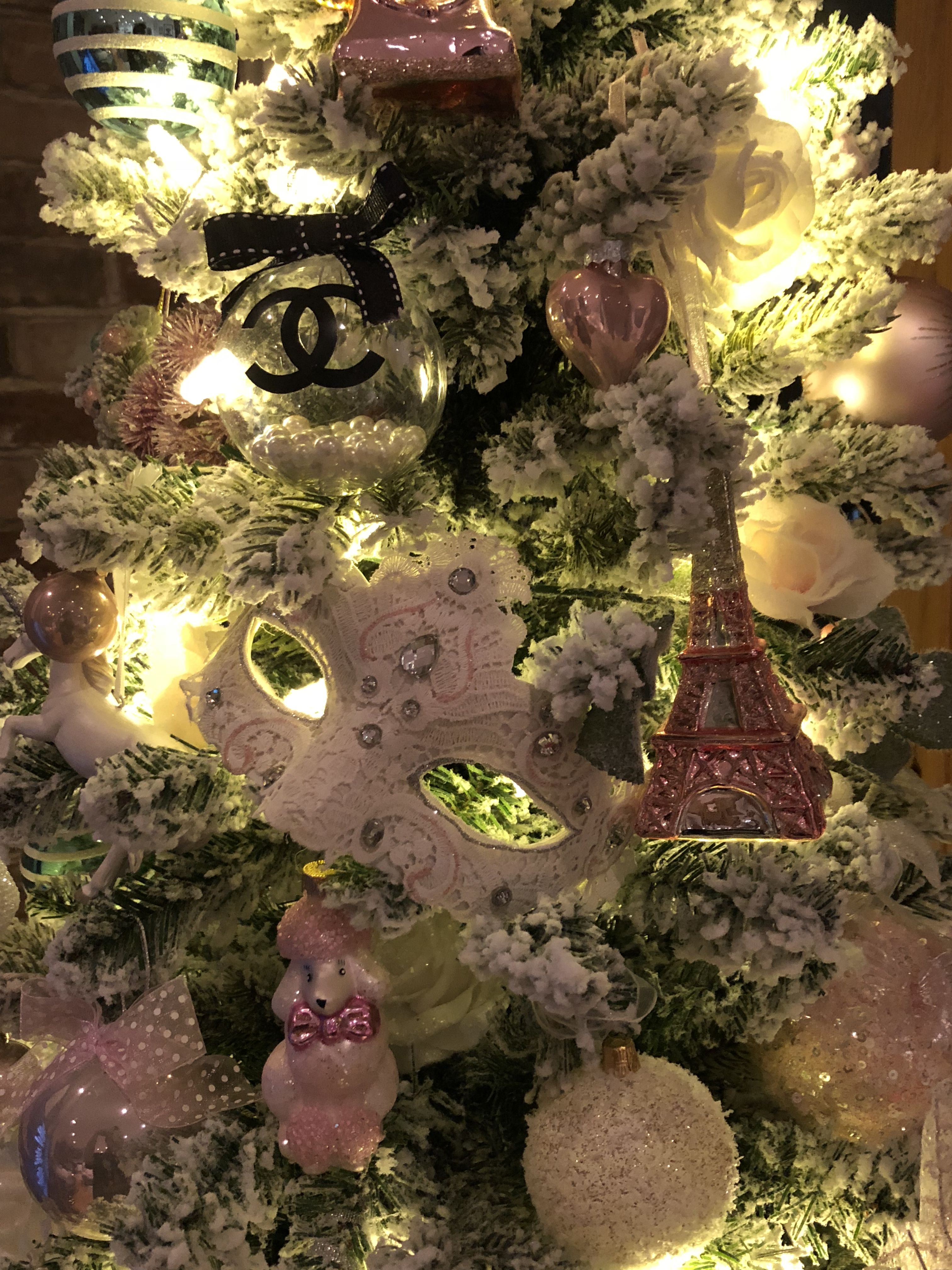 Paris-themed Christmas tree decorations