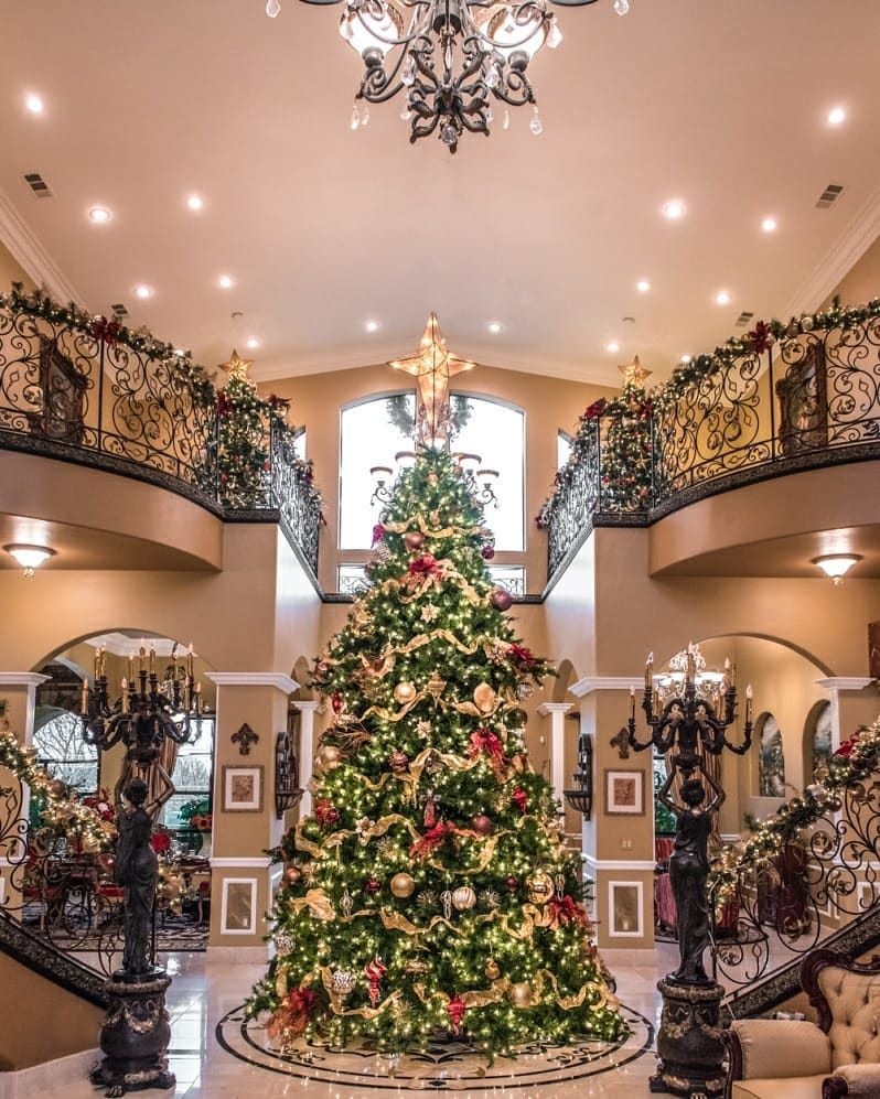 Foyer Christmas Tree Ideas