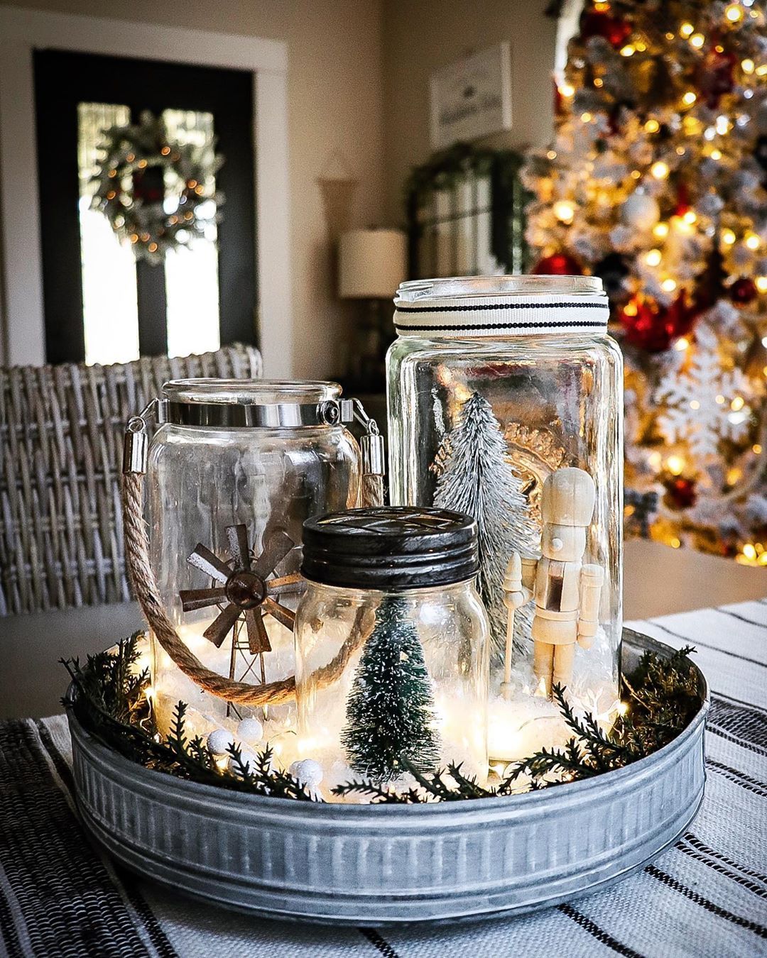 Snow Globe Christmas Tree Decor Ideas