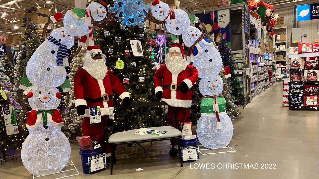 Lowe's Holiday Displays