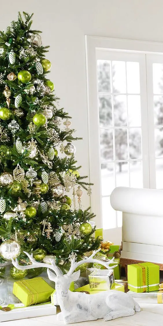 Christmas Tree Green Lights Inspiration