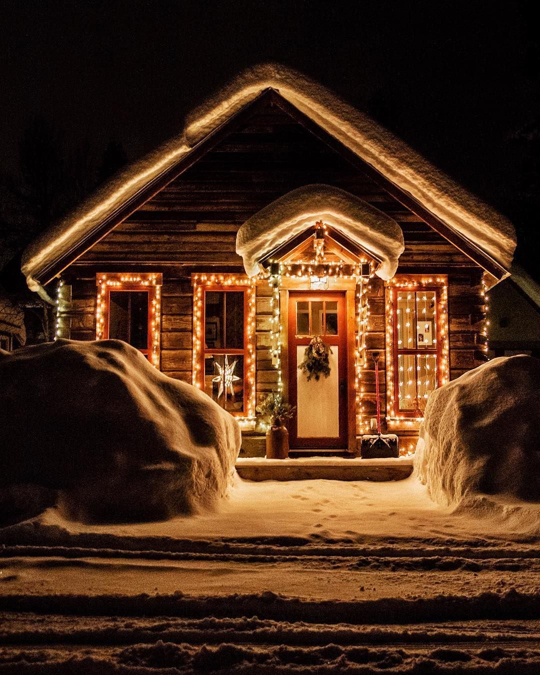 Christmas Cabin Ideas